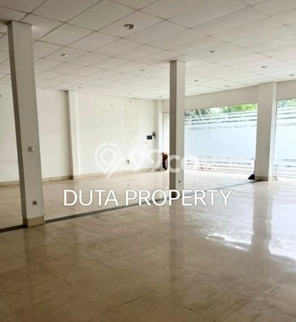 Unit Kantor Disewa Lokasi Ciracas, Jakarta Timur Spesifikasi Luas Bangunan 600m2 Unit Kantor Disewa Lokasi Ciracas, Jakarta Timur Spesifikasi Luas Bangunan 600m2