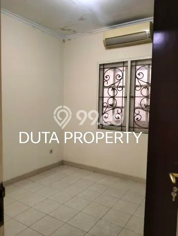 Jarang Ada! Rumah Kontrakan 3 Kamar Nyaman Siap Huni Kota Wisata Jarang Ada! Rumah Kontrakan 3 Kamar Nyaman Siap Huni Kota Wisata