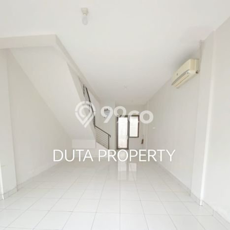 Disewakan Ruko Kawasan Legenda Wisata, Luas 85m², Area Bisnis Disewakan Ruko Kawasan Legenda Wisata, Luas 85m², Area Bisnis