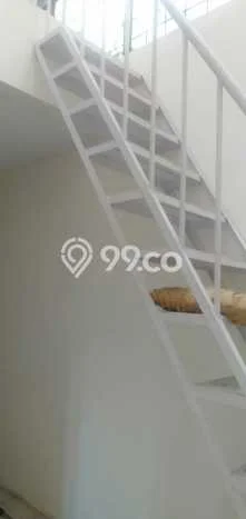 Disewakan! Rumah 2 Kamar Tidur &
2 Kamar Mandi di Raffles Hills, Jakarta Timur Disewakan! Rumah 2 Kamar Tidur &
2 Kamar Mandi di Raffles Hills, Jakarta Timur
