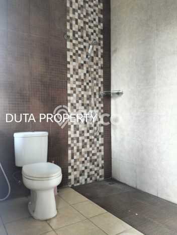 Jarang Ada! Rumah Kontrakan 4 Kamar Bagus Siap Huni Legenda Wisata Jarang Ada! Rumah Kontrakan 4 Kamar Bagus Siap Huni Legenda Wisata