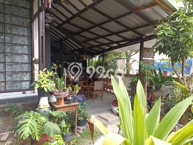Ready to Use! Premium House LT 280m2 Desain Modern di Cikutra Ready to Use! Premium House LT 280m2 Desain Modern di Cikutra