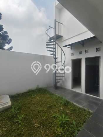 For Sale! Premium House LT 133m2 Desain Modern di Setiabudi For Sale! Premium House LT 133m2 Desain Modern di Setiabudi