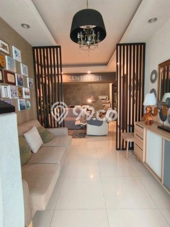 For Sale Hunian Rumah Terawat 4 Kamar di Bintaro, Tangerang Selatan For Sale Hunian Rumah Terawat 4 Kamar di Bintaro, Tangerang Selatan