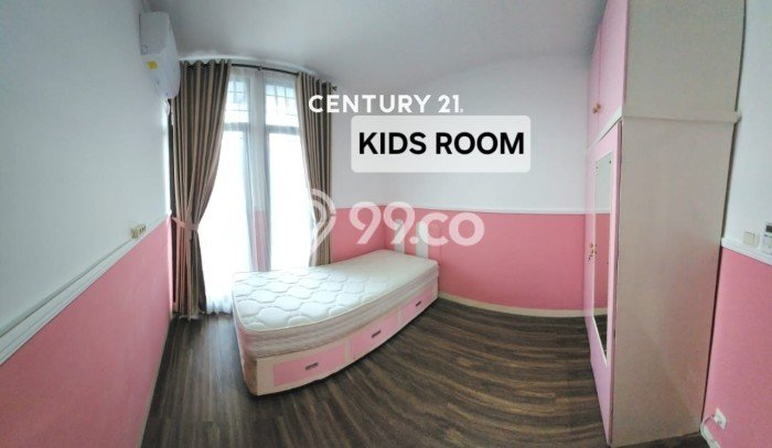 Rumah Modern 3 KT di Bintaro Tangerang Selatan Semi Furnished Rumah Modern 3 KT di Bintaro Tangerang Selatan Semi Furnished