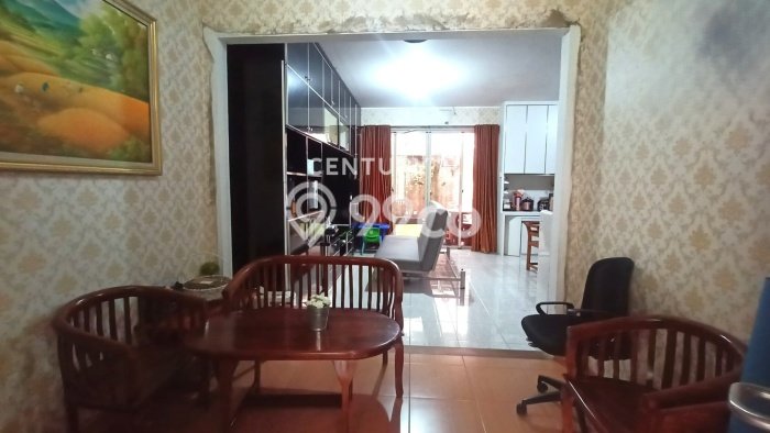 Ready to Use! Premium House LT 144m2 Desain Modern di BSD City Ready to Use! Premium House LT 144m2 Desain Modern di BSD City