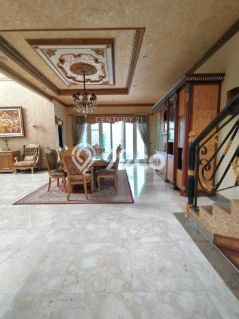Hunian Mewah LB 500m2 Siap Huni Desain Elegan di Bintaro, Tangerang Selatan Hunian Mewah LB 500m2 Siap Huni Desain Elegan di Bintaro, Tangerang Selatan