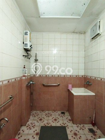 Rumah Luxury Modern Siap Huni di Bintaro Tangerang Selatan Rumah Luxury Modern Siap Huni di Bintaro Tangerang Selatan