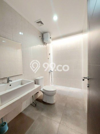 Hunian Mewah LB 161m2 Siap Pakai Desain Elegan di Bintaro, Tangerang Selatan Hunian Mewah LB 161m2 Siap Pakai Desain Elegan di Bintaro, Tangerang Selatan