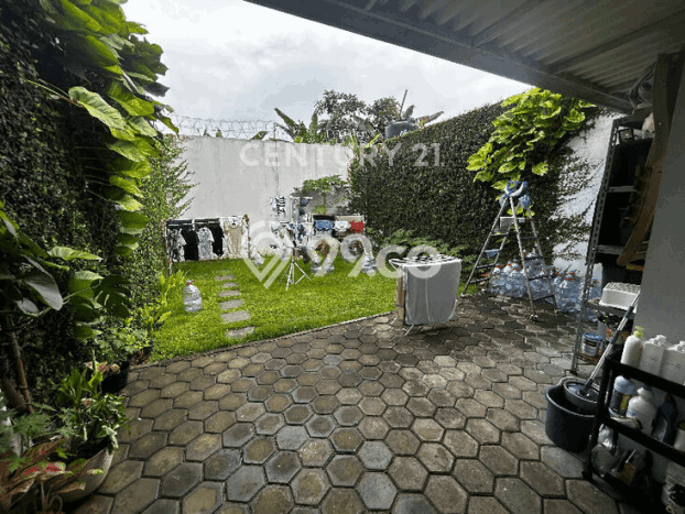 Jual Rumah Luas Megah Dengan View Eksklusif di BSD City, Tangerang Jual Rumah Luas Megah Dengan View Eksklusif di BSD City, Tangerang