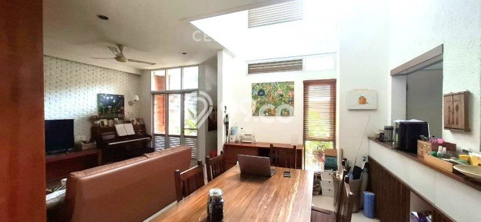 Rumah Modern 4 KT di Bintaro Tangerang Selatan Rumah Modern 4 KT di Bintaro Tangerang Selatan