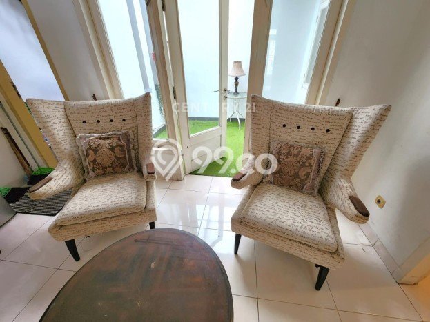 Hunian Cantik Modern Lb 110m2 di Pesanggrahan, Jakarta Selatan Hunian Cantik Modern Lb 110m2 di Pesanggrahan, Jakarta Selatan