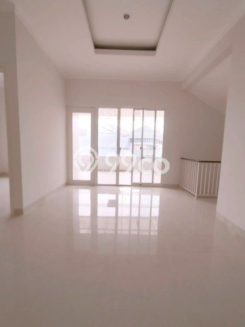 Disewakan! Rumah 4 Kamar Tidur &
3 Kamar Mandi di Bintaro, Tangerang Selatan Disewakan! Rumah 4 Kamar Tidur &
3 Kamar Mandi di Bintaro, Tangerang Selatan