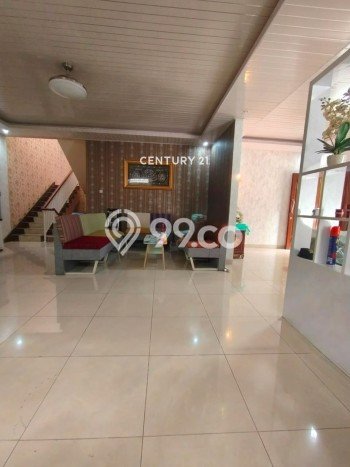 Hunian Mewah LB 300m2 Siap Huni Desain Elegan di Bintaro, Tangerang Selatan Hunian Mewah LB 300m2 Siap Huni Desain Elegan di Bintaro, Tangerang Selatan