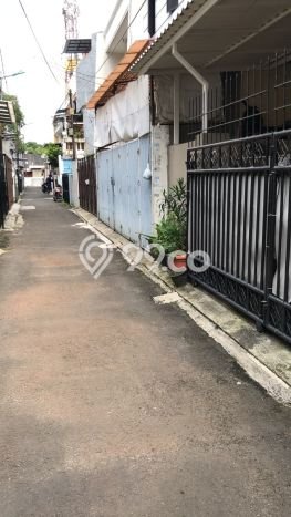 Rumah sewa siap pakai 3 Kamar Tidur di Duri Kepa, Jakarta Barat Rumah sewa siap pakai 3 Kamar Tidur di Duri Kepa, Jakarta Barat