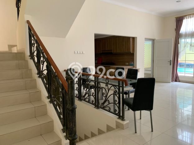 Rumah Luxury di Jakarta Utara Lokasi Strategis Kondisi Baik Rumah Luxury di Jakarta Utara Lokasi Strategis Kondisi Baik