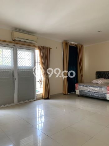 Rumah Luxury di Jakarta Utara Lokasi Strategis Kondisi Baik Rumah Luxury di Jakarta Utara Lokasi Strategis Kondisi Baik