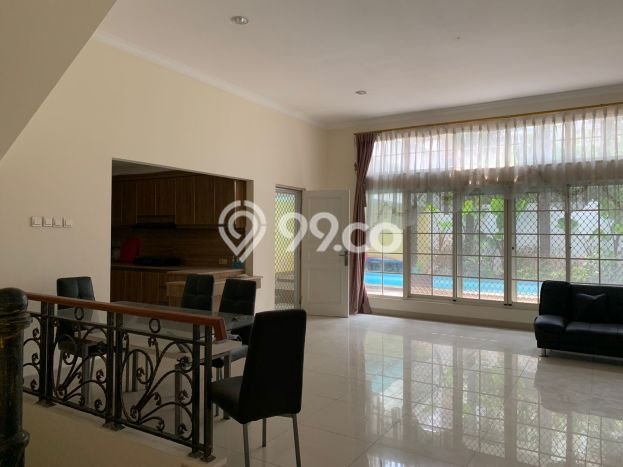 Rumah Luxury di Jakarta Utara Lokasi Strategis Kondisi Baik Rumah Luxury di Jakarta Utara Lokasi Strategis Kondisi Baik