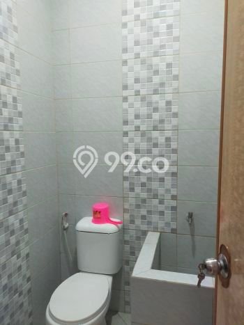 Rumah di Tangerang Kondisi Bagus Minimalis Dekat Fasilitas Umum Rumah di Tangerang Kondisi Bagus Minimalis Dekat Fasilitas Umum
