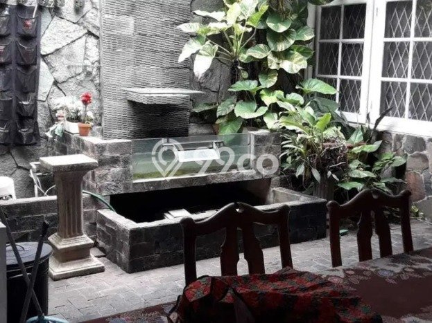 Rumah Elit Modern Tanpa Renovasi di Kemang Jakarta Selatan Rumah Elit Modern Tanpa Renovasi di Kemang Jakarta Selatan