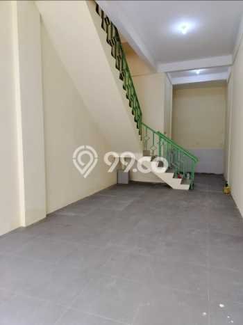 Area Ramai! Ruko Dijual di Pancoran Mas untuk Bisnis Luas Bangunan 180m2 Area Ramai! Ruko Dijual di Pancoran Mas untuk Bisnis Luas Bangunan 180m2