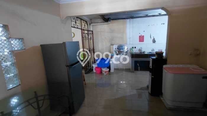 Rumah Luas Asri 7 KT Siap Huni di Harapan Indah Bekasi Rumah Luas Asri 7 KT Siap Huni di Harapan Indah Bekasi