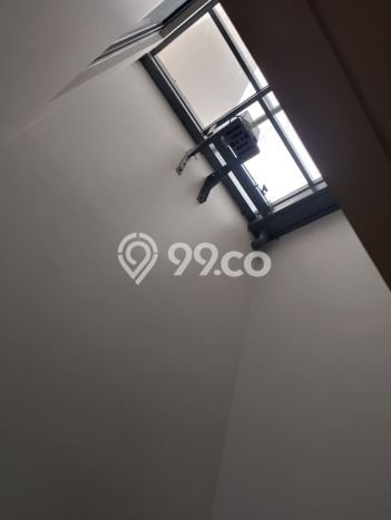 Rumah di , Tangerang, LT 112m2m² Bangunan 192m2m² Rumah di , Tangerang, LT 112m2m² Bangunan 192m2m²