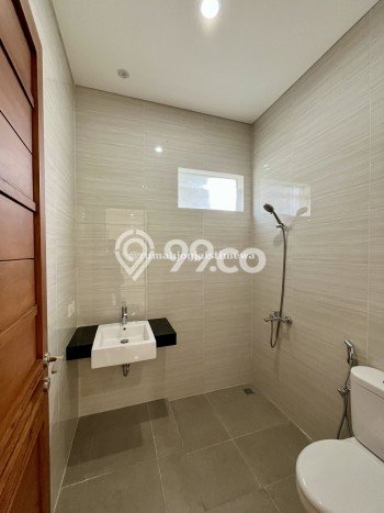 FEATURED! Rumah Nyaman di Mlati, Luas 153m2m² LB 135m2m² FEATURED! Rumah Nyaman di Mlati, Luas 153m2m² LB 135m2m²