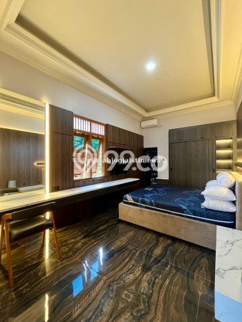 Siap Huni Rumah Mewah 5 Kamar di Gamping Dekat ke Mana Saja Siap Huni Rumah Mewah 5 Kamar di Gamping Dekat ke Mana Saja