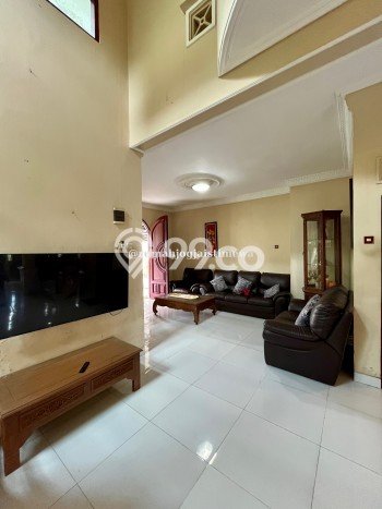 For Sale! Luxury House LT 526m2 Desain Modern di Condong Catur For Sale! Luxury House LT 526m2 Desain Modern di Condong Catur