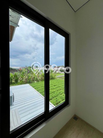 Rumah Mewah Siap Huni LT 134m2 di Ngemplak, Sleman Rumah Mewah Siap Huni LT 134m2 di Ngemplak, Sleman