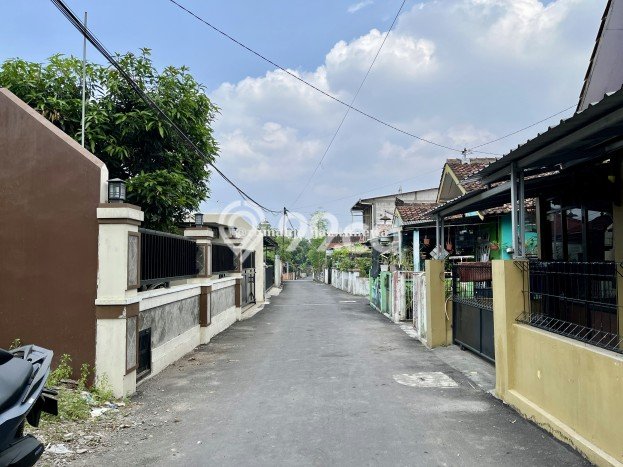 HARGA MENARIK! Tanah di Ngaglik, Luas 401m2m², Area Nyaman, Bebas Longsor HARGA MENARIK! Tanah di Ngaglik, Luas 401m2m², Area Nyaman, Bebas Longsor