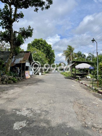 Tanah Kawasan Pakem, Luas 1246m2m², Kawasan Bisnis Tanah Kawasan Pakem, Luas 1246m2m², Kawasan Bisnis