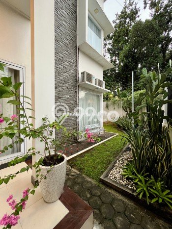 Rumah Berkualitas Ngaglik, Sleman, LT 238m2m² Bangunan 164m2m² Rumah Berkualitas Ngaglik, Sleman, LT 238m2m² Bangunan 164m2m²