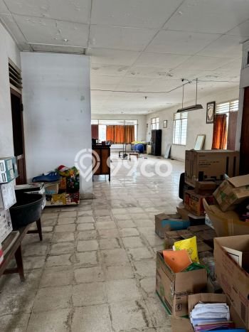 Hunian Elit LB 338m2 Siap Huni Desain Elegan di Surabaya Kota, Surabaya Hunian Elit LB 338m2 Siap Huni Desain Elegan di Surabaya Kota, Surabaya