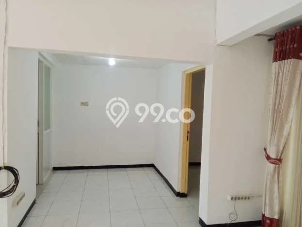 Disewakan! Rumah 4 Kamar Tidur &
2 Kamar Mandi di Darmo Permai, Surabaya Disewakan! Rumah 4 Kamar Tidur &
2 Kamar Mandi di Darmo Permai, Surabaya