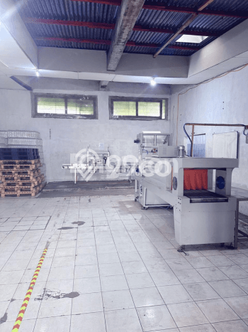 Gudang For Rent Kawasan Sidoarjo, Luas 600m2m², Jalan Utama, Akses Mudah Gudang For Rent Kawasan Sidoarjo, Luas 600m2m², Jalan Utama, Akses Mudah