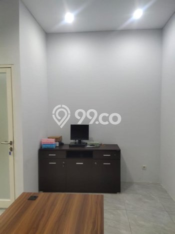 Kantor Bagus Dijual LB 97m2 Lokasi Strategis Surabaya Area Cocok untuk Bisnis Kantor Bagus Dijual LB 97m2 Lokasi Strategis Surabaya Area Cocok untuk Bisnis