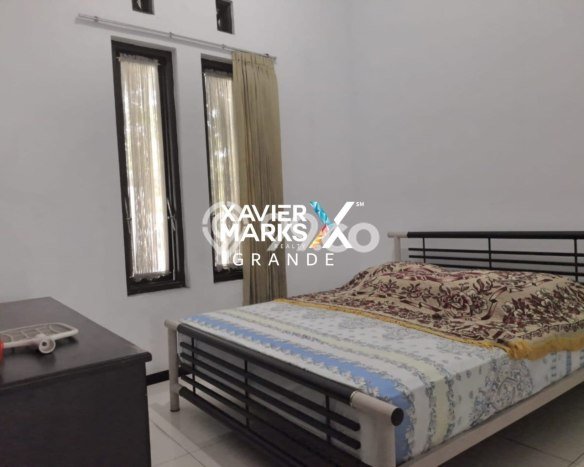 For Sale! Luxury House LT 300m2 Desain Elegan di Soekarno Hatta For Sale! Luxury House LT 300m2 Desain Elegan di Soekarno Hatta