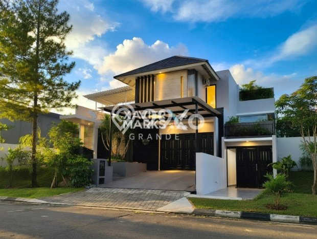For Sale! Luxury House LT 350m2 Desain Elegan di Balearjosari For Sale! Luxury House LT 350m2 Desain Elegan di Balearjosari