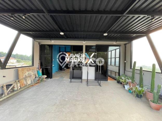 Unit Komersial Dijual di Pandaan Pasuruan Luas Tanah 140m2, Luas Bangunan 588m2 Unit Komersial Dijual di Pandaan Pasuruan Luas Tanah 140m2, Luas Bangunan 588m2