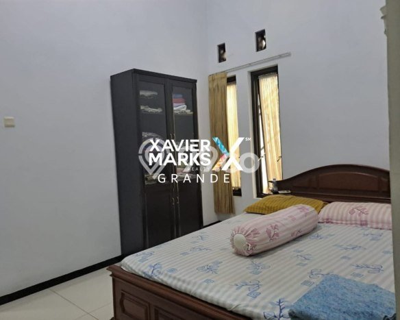 For Sale! Luxury House LT 300m2 Desain Elegan di Soekarno Hatta For Sale! Luxury House LT 300m2 Desain Elegan di Soekarno Hatta