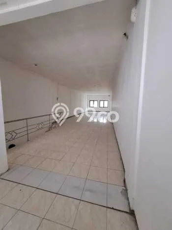 Area Strategis! Disewakan Ruko Lokasi Blimbing, Malang Cocok untuk Bisnis Area Strategis! Disewakan Ruko Lokasi Blimbing, Malang Cocok untuk Bisnis