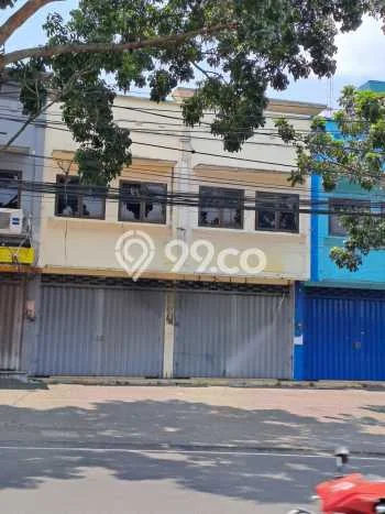 Area Strategis! Disewakan Ruko Lokasi Blimbing, Malang Cocok untuk Bisnis Area Strategis! Disewakan Ruko Lokasi Blimbing, Malang Cocok untuk Bisnis