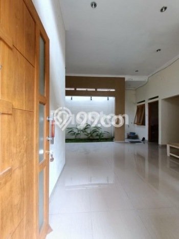 Hunian Cantik Minimalis Lb 90m2 di Colomadu, Karanganyar Hunian Cantik Minimalis Lb 90m2 di Colomadu, Karanganyar