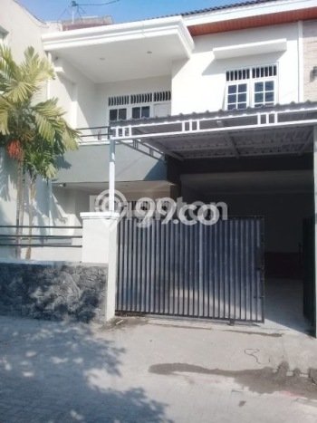 Dijual Cepat Rumah Bagus Siap Huni LB 250m2 di Manahan, Solo Dijual Cepat Rumah Bagus Siap Huni LB 250m2 di Manahan, Solo