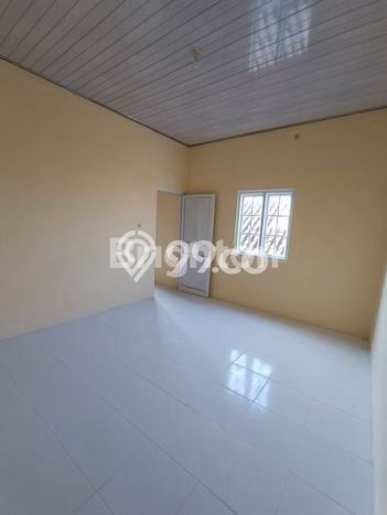 Sewa cepat rumah minimalis lokasi strategis 3 Kamar di Colomadu, Solo Sewa cepat rumah minimalis lokasi strategis 3 Kamar di Colomadu, Solo