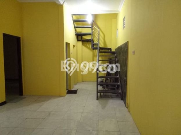 Rumah Bagus Siap Pakai Di Colomadu Luas 180m2 Aman Rumah Bagus Siap Pakai Di Colomadu Luas 180m2 Aman
