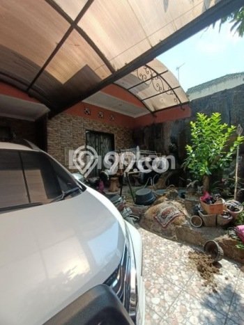 Jual Rumah Favorit Siap Huni LB 200m2 di Solo Baru, Solo Jual Rumah Favorit Siap Huni LB 200m2 di Solo Baru, Solo