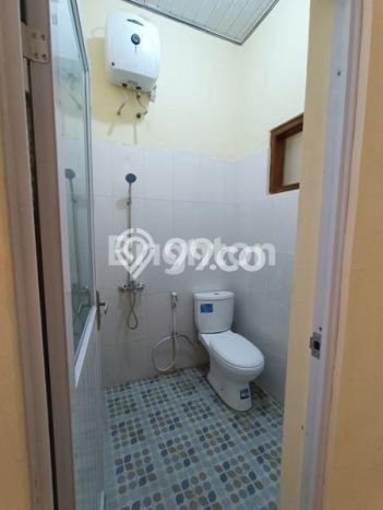 Sewa cepat rumah minimalis lokasi strategis 3 Kamar di Colomadu, Solo Sewa cepat rumah minimalis lokasi strategis 3 Kamar di Colomadu, Solo